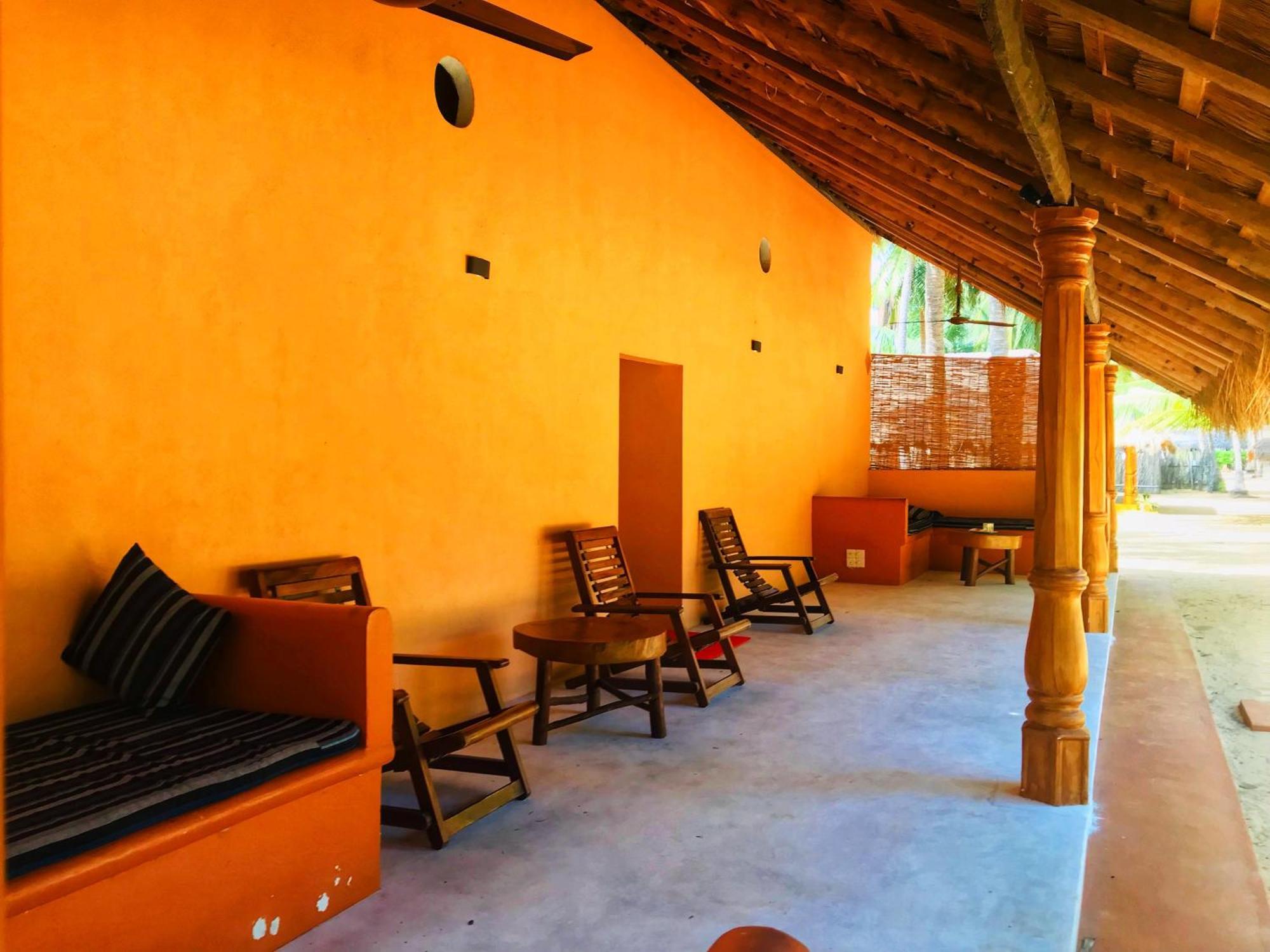 Roshanne Beach Resort Калпітія Екстер'єр фото