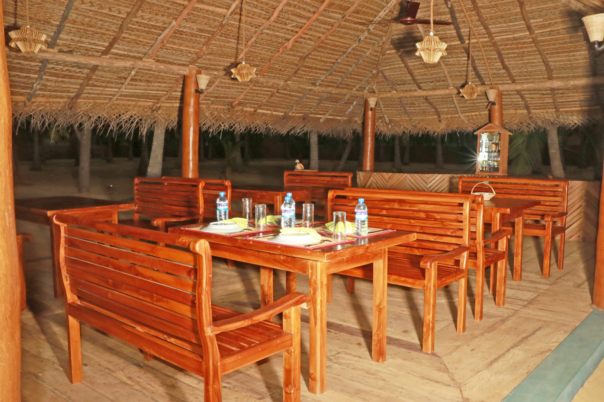 Roshanne Beach Resort Калпітія Екстер'єр фото